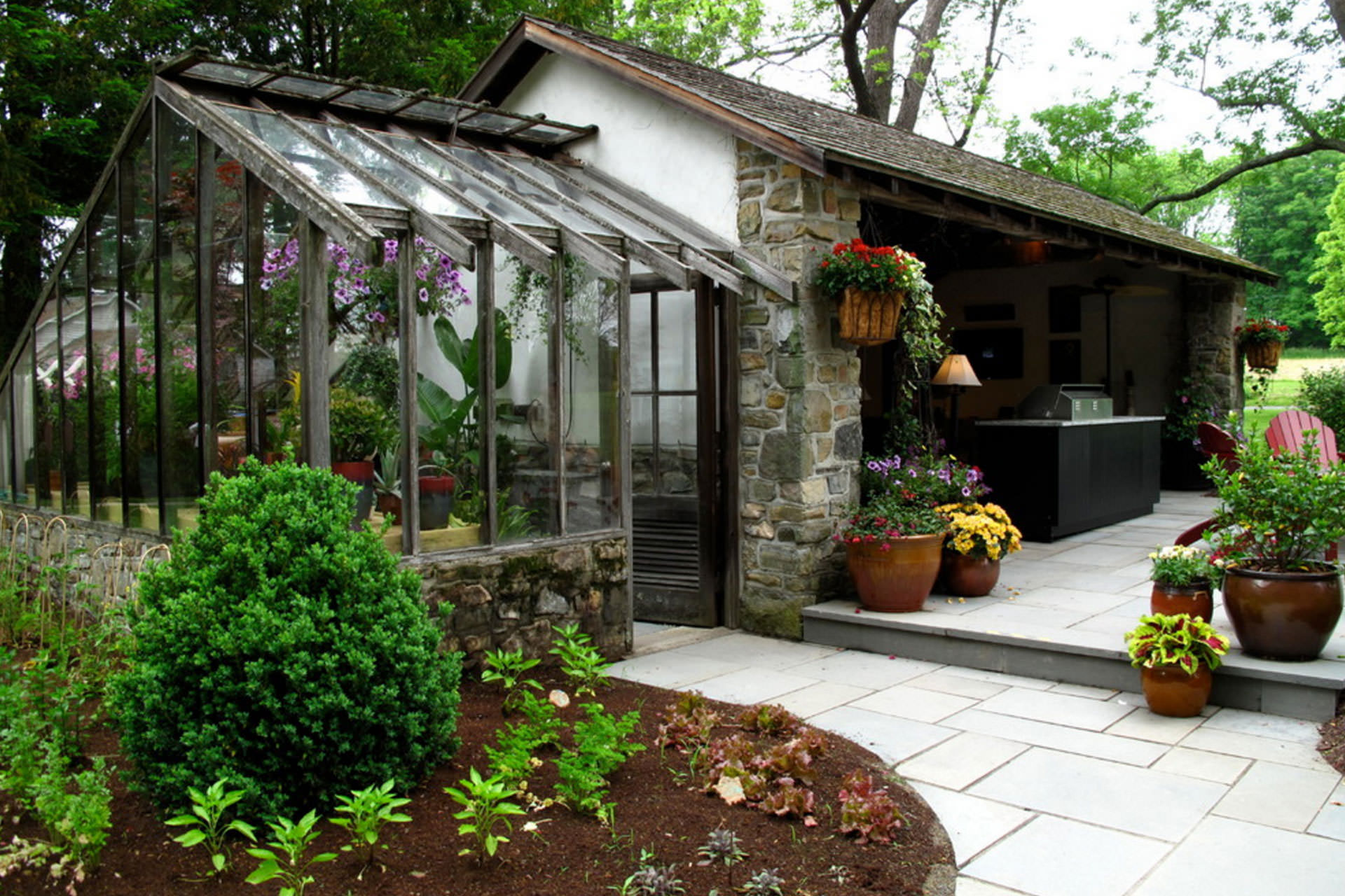 Greenhouse Garden Structures