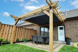 retractable canopy